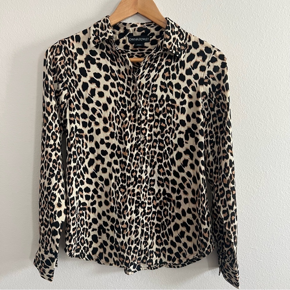 Cynthia Rowley Black and Brown Animal Print Notched Collar Button Down Shirt